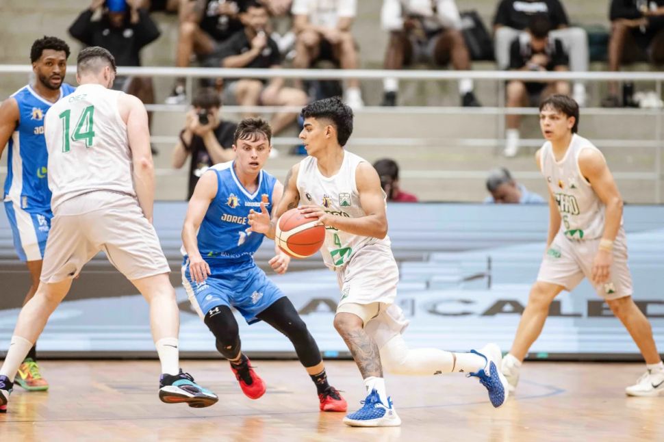 LSB: Ferro comenzó a gran nivel en la segunda etapa