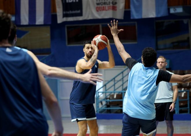 Argentina sin Prigioni pero con Campazzo y Deck