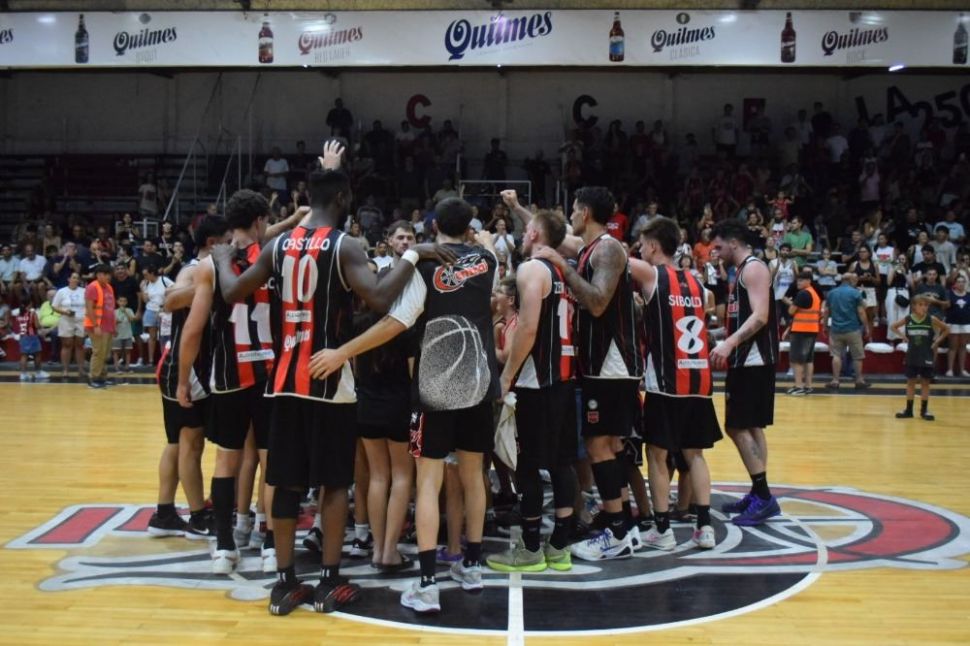 Sur: Central no afloja, Racing y Viedma crecen