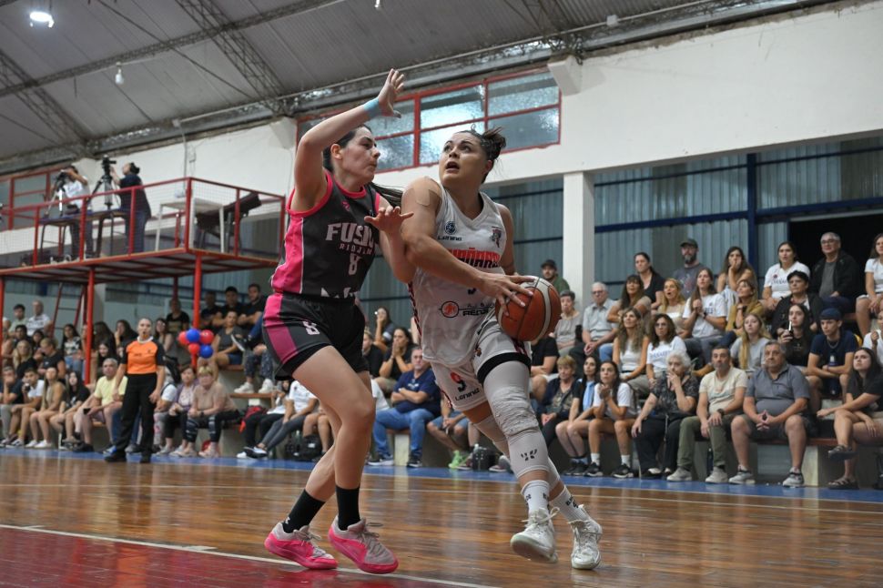 LFB: Chañares sigue imparable