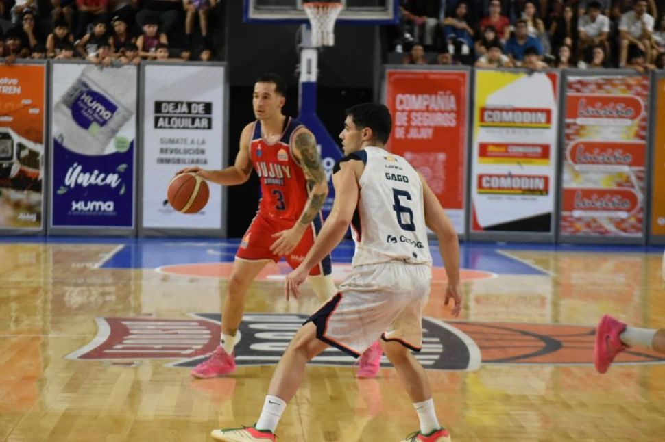 Jujuy Básquet igualó la serie ante Villa San Martín