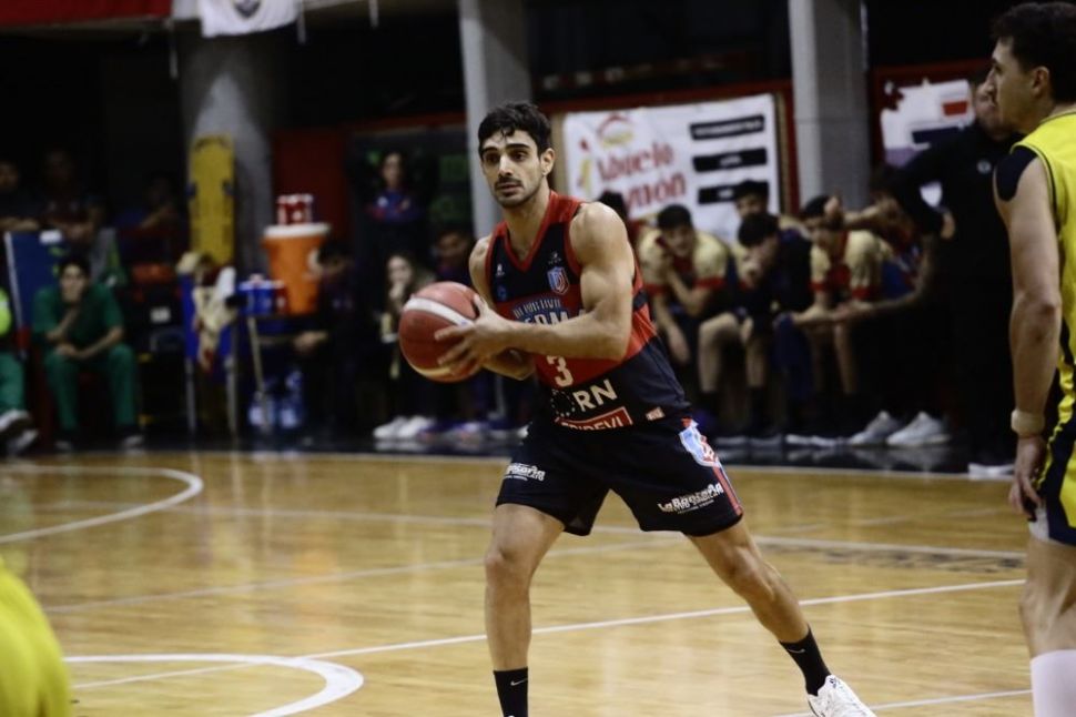 Deportivo Viedma volvió a imponerse sobre Centenario