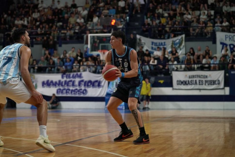 Con autoridad, Gimnasia se puso 2-0