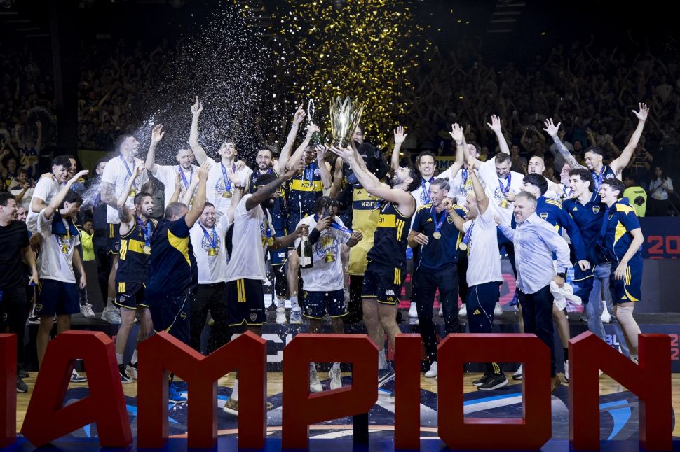 Boca festeja la mayor consagración de su historia