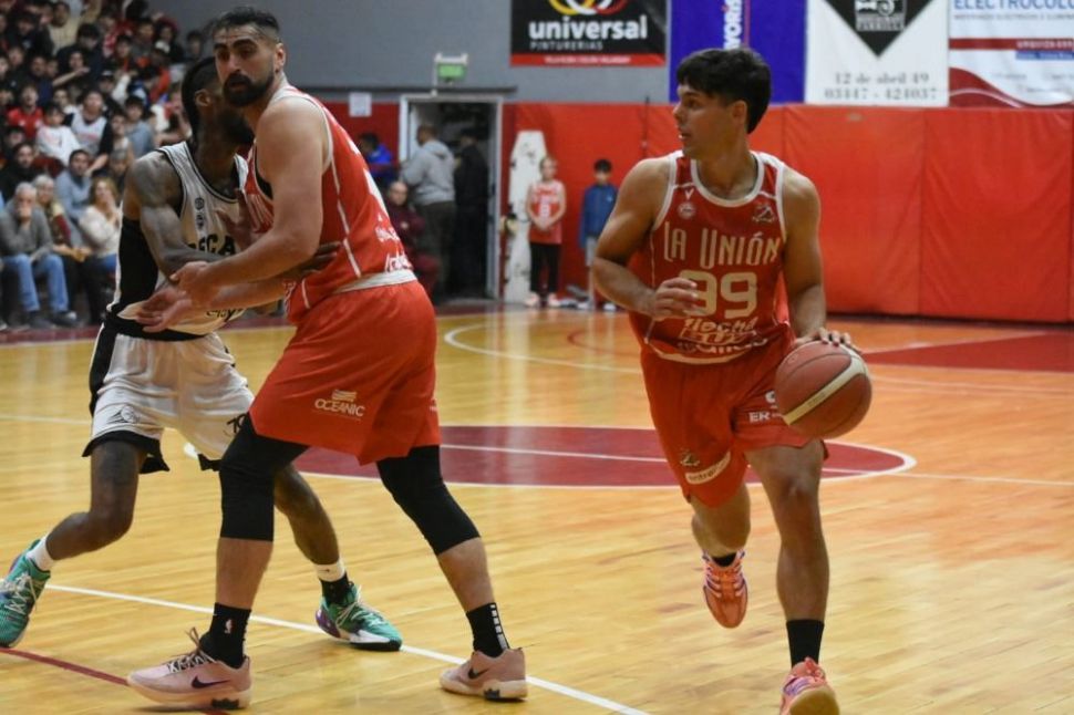 La Unión eliminó a Pico FC y se metió en cuartos de final